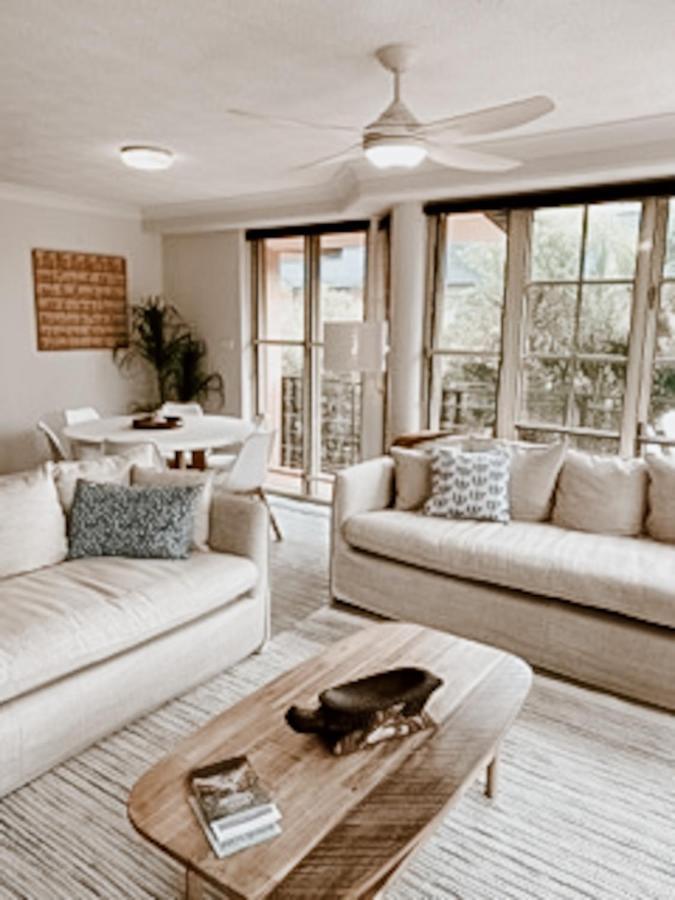 Sea Breeze On Main Beach ไบรอนเบย์ ภายนอก รูปภาพ